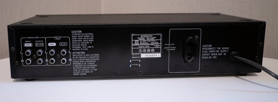 Pioneer SG-530 Stereo Graphic Equalizer (1982-83)