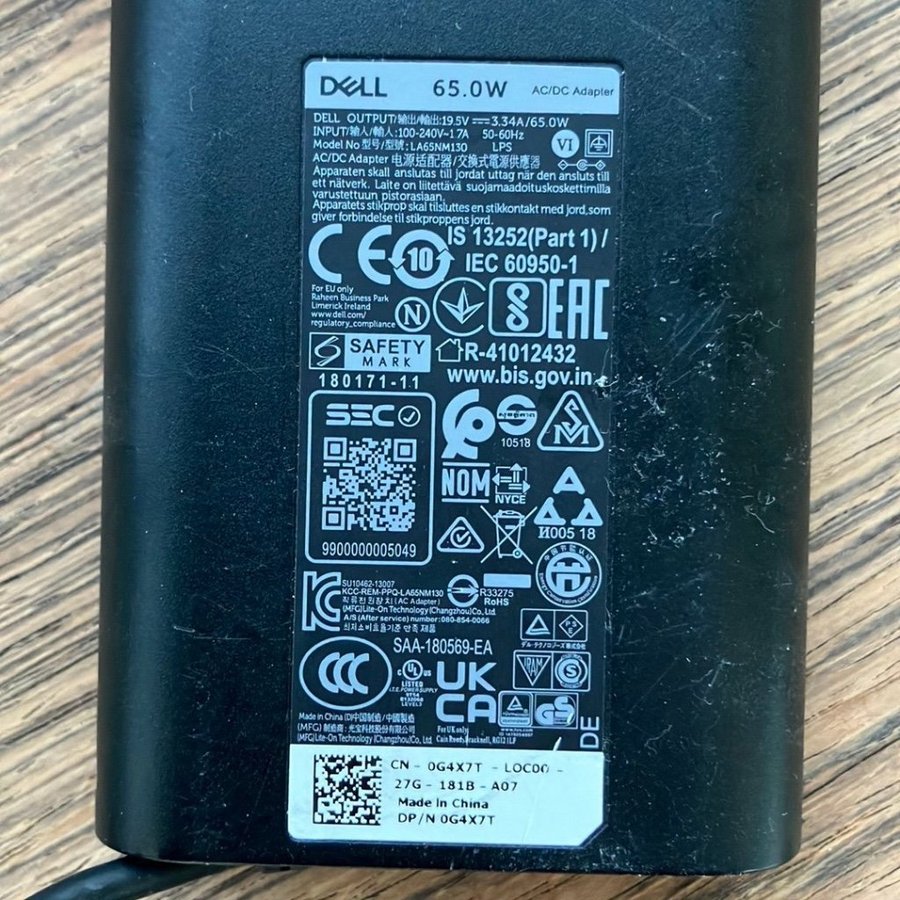 Dell 65W AC/DC Adapter