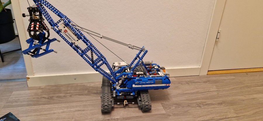 Lego Technic 42042 crawler crane power functions