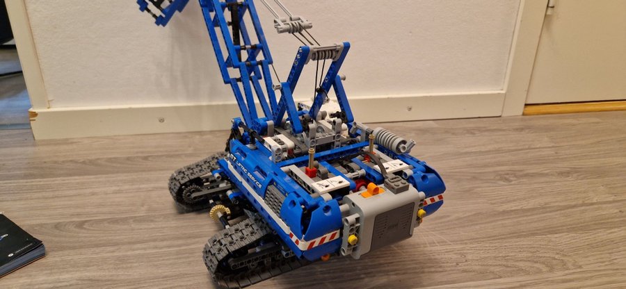 Lego Technic 42042 crawler crane power functions