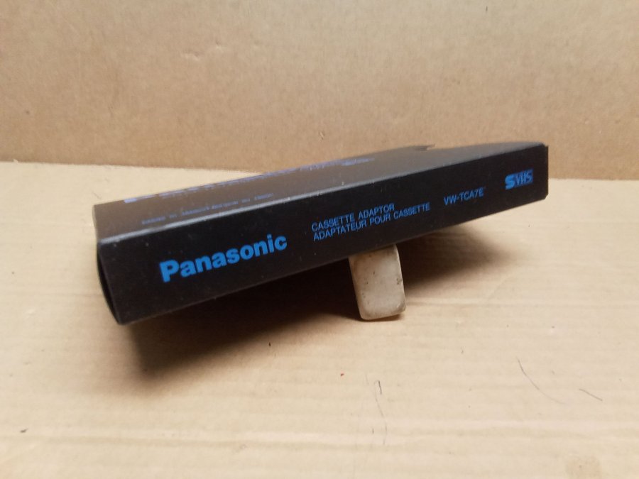 Panasonic Cassette Adaptor, Adaptateur Pour Cassette VW-TCA7E SVHS