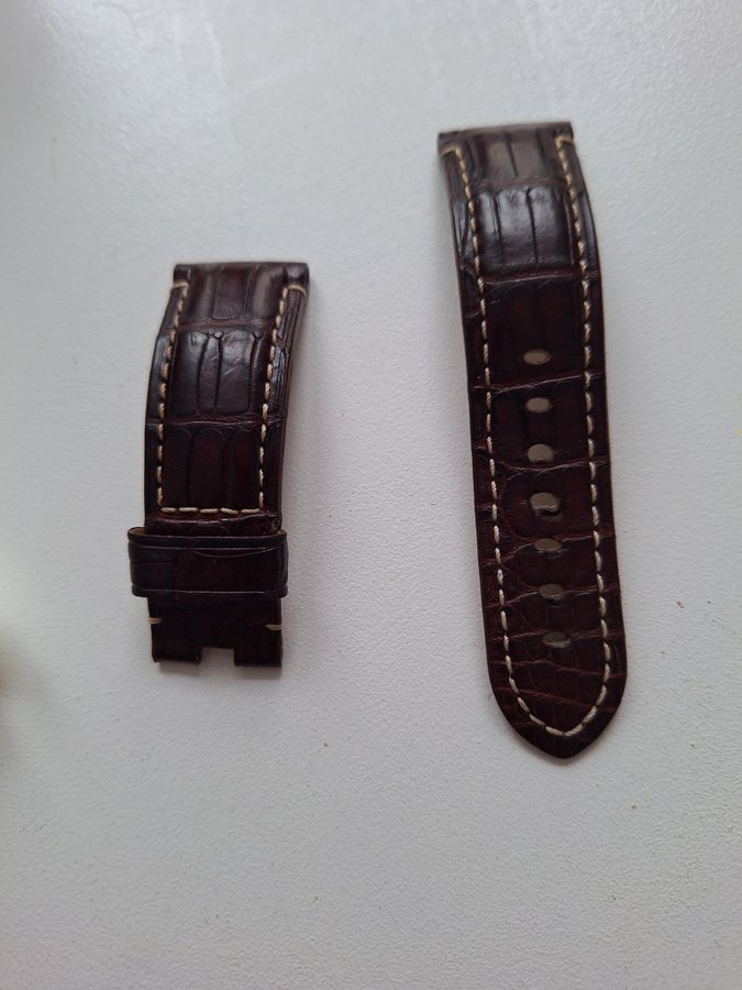 Panerai Dark Brown Alligator Strap 24/22