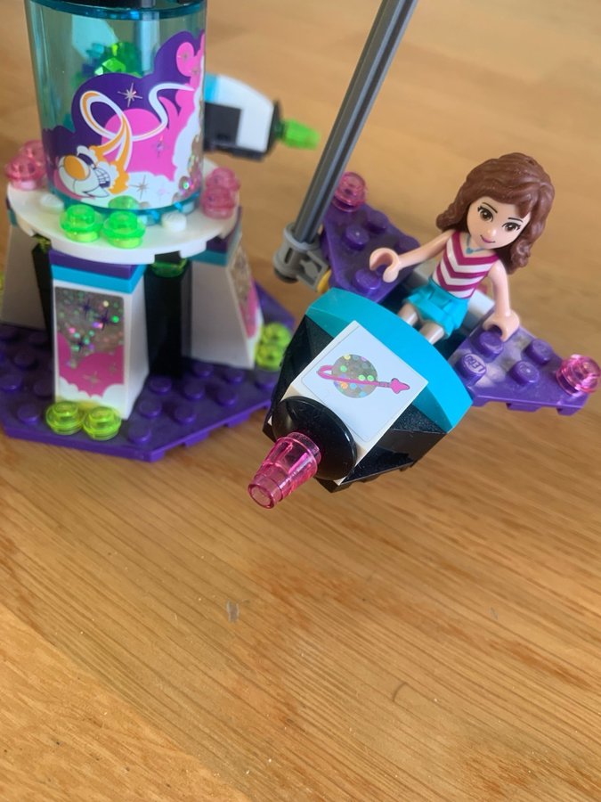 Lego Friends 41128 - Karusell