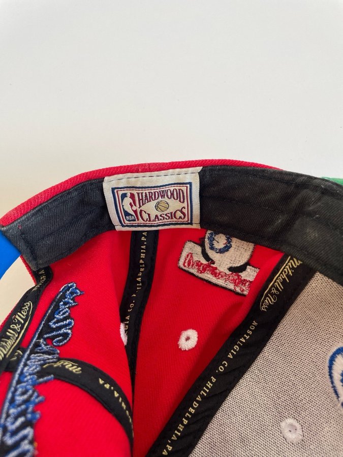 Philadelphia Sixers Mitchell  Ness Snapback Hat