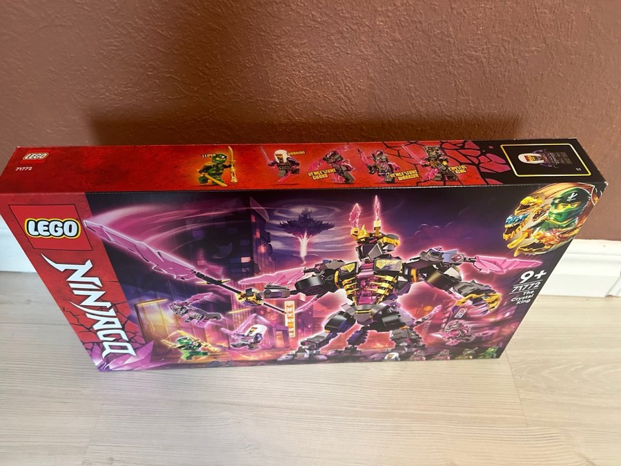 LEGO Ninjago 71772 The Crystal King