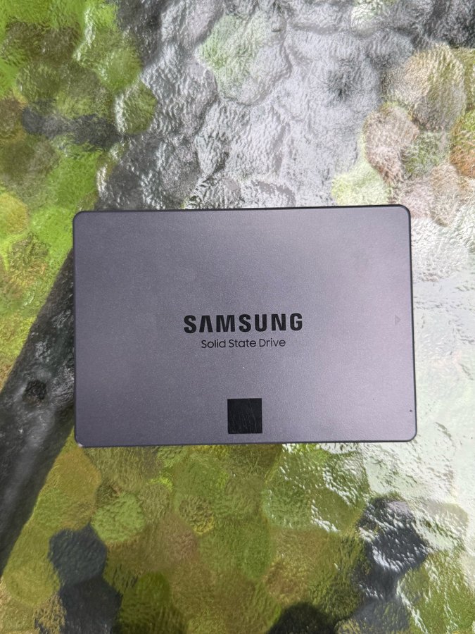 Samsung 870 QVO 2TB SSD