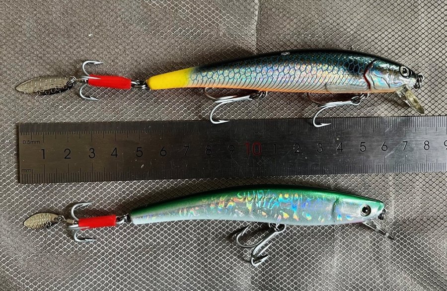 Trolling wobbler 18-12 gr / 12-11 cm + locksked