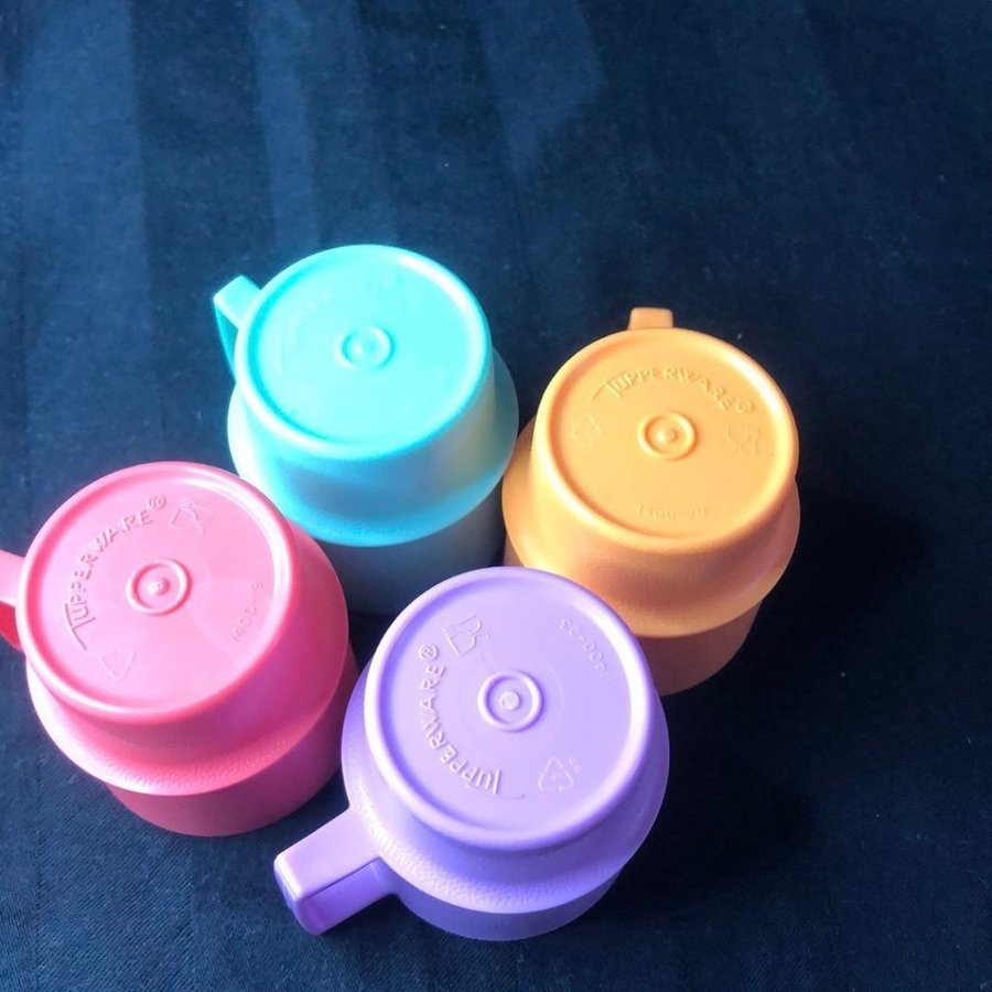 Tupperware multimuggar mini. Barnservis