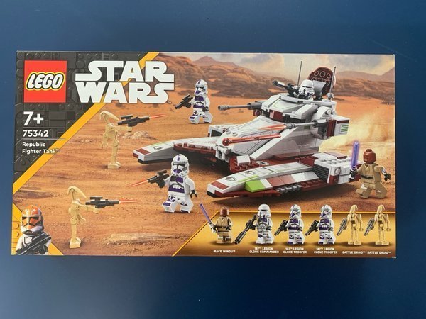 LEGO Star Wars 75342 Republic Fighter Tank