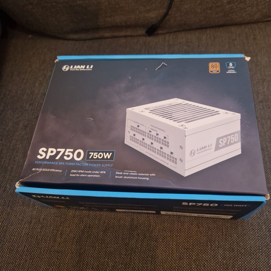 Lian li Nätaggregat 750w SP750