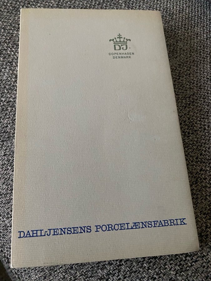 SJÆLDEN BOK Dahl-Jensen Porcelænsfabrik, bog porslinsfigurer, Bok om porslin