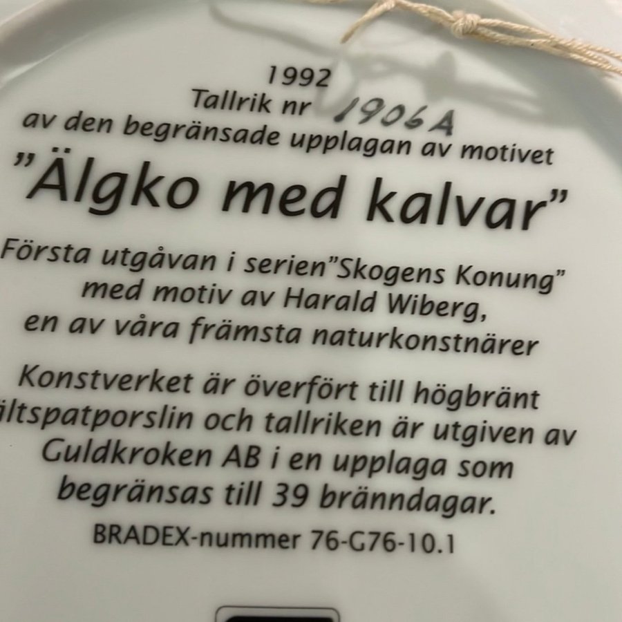 Tallrikar från serien "Ögonblick i naturen" av Harald Wiberg