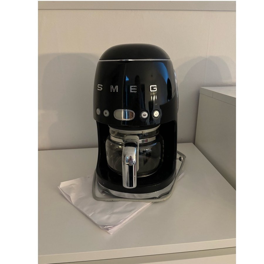 Smeg Kaffebryggare Svart Mycket fint skick