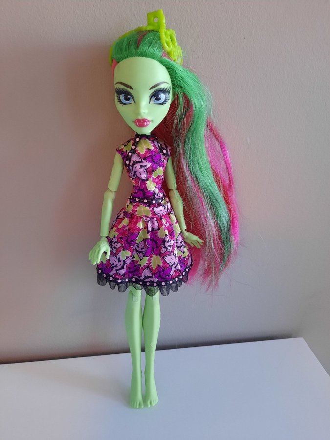 Monster high - Party Ghouls - Venus mcflytrap