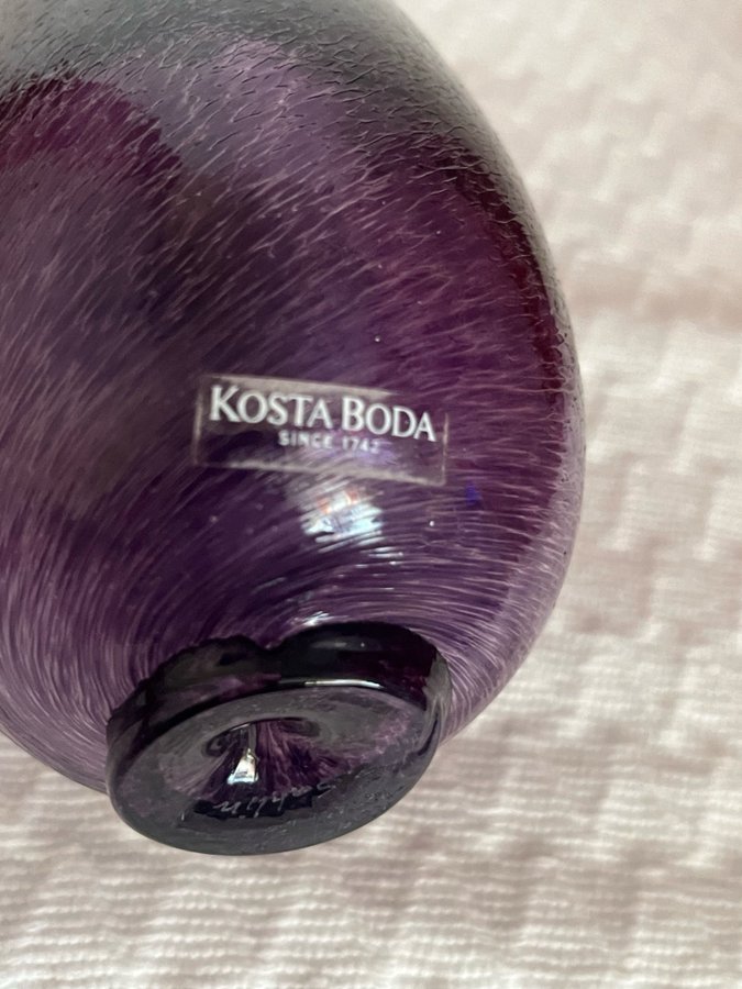 Kosta Boda , aubergine, Gunnel Sahlin, Frutteria,