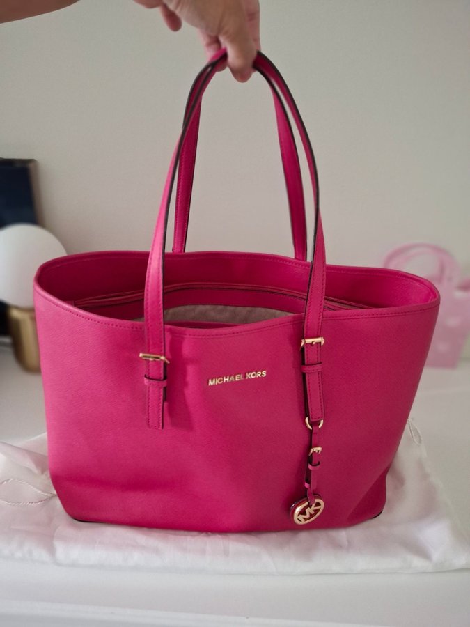 Michael Kors Shopping Bag