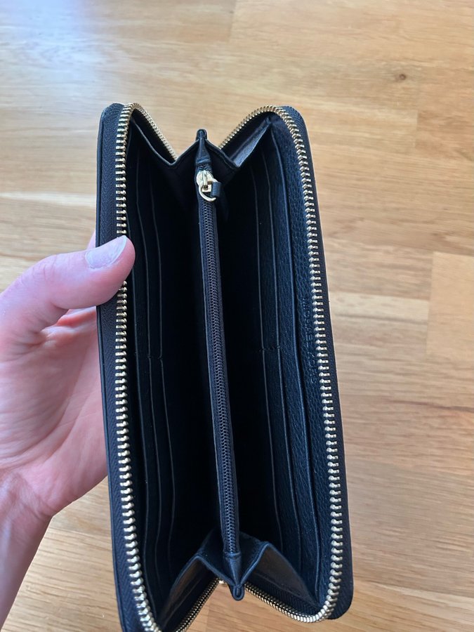 Michael Kors äkta skinn clutch/plånbok/väska/korthållare svart/guld