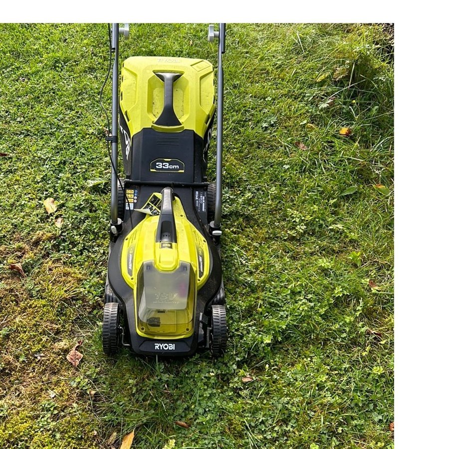 Ryobi 33cm gräsklippare