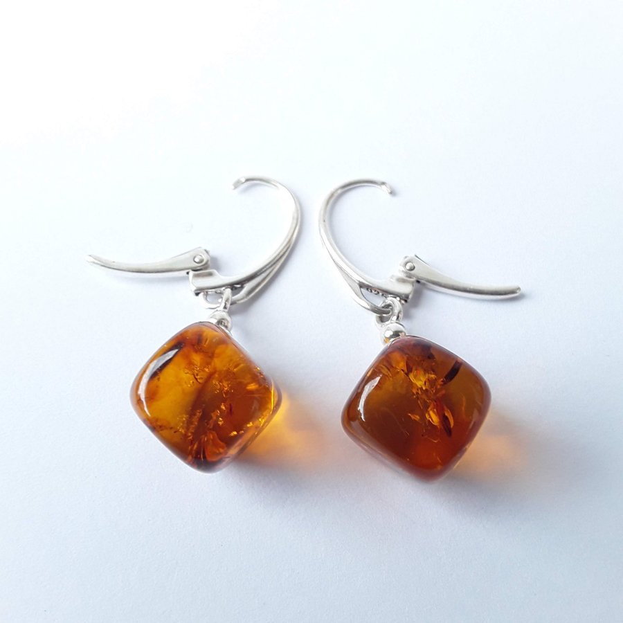 Baltic amber gemstone cube and 925 sterling silver dangle earrings lever back