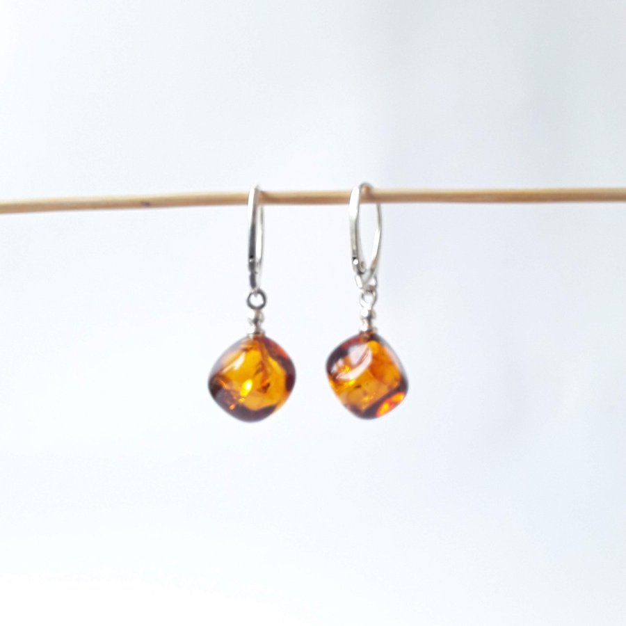 Baltic amber gemstone cube and 925 sterling silver dangle earrings lever back