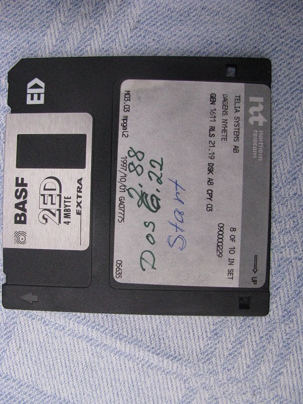 Sony 2.88 MB Diskettenhet MP-F40W-23