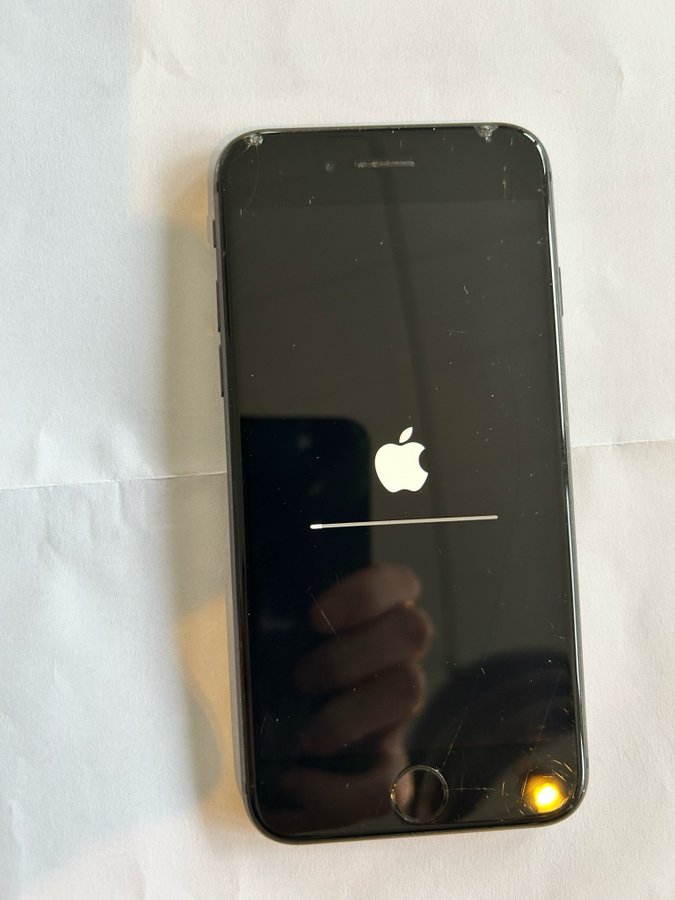 iPhone 8 svart