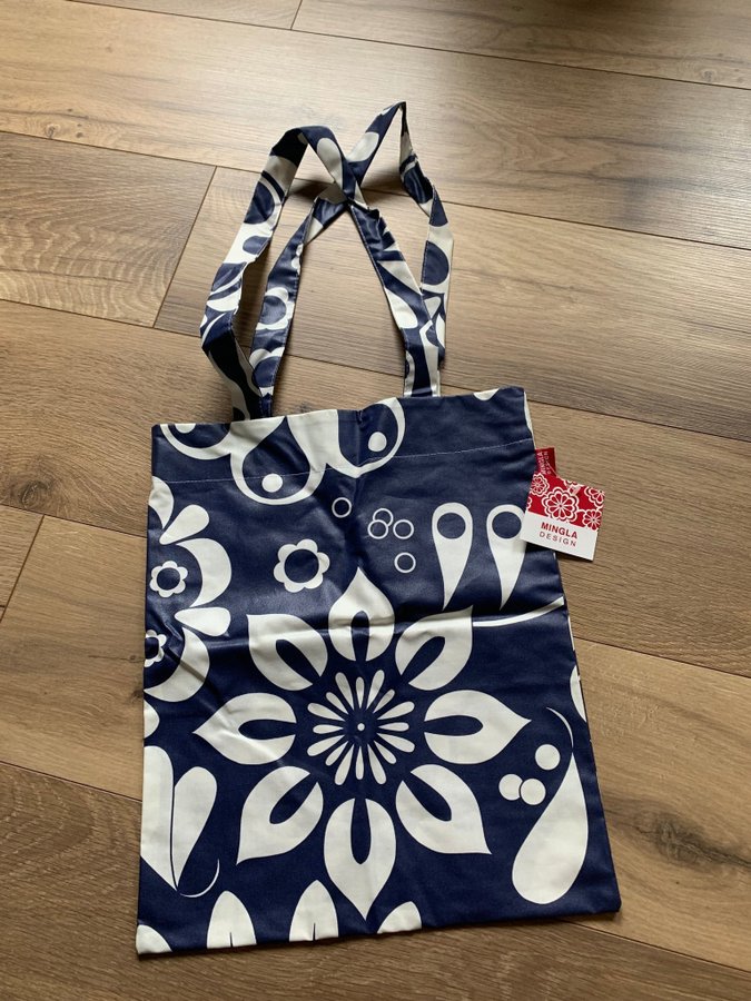 Mingla design väska shopping kasse matkasse shoppingbag tote bag regnavvisande