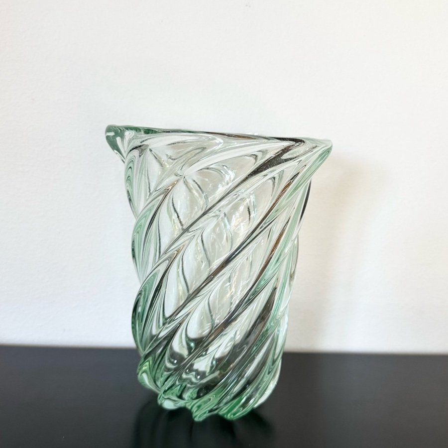 Grön Glas Vas Blomvas Johansfors Glasbruk 40-tal Retro vintage