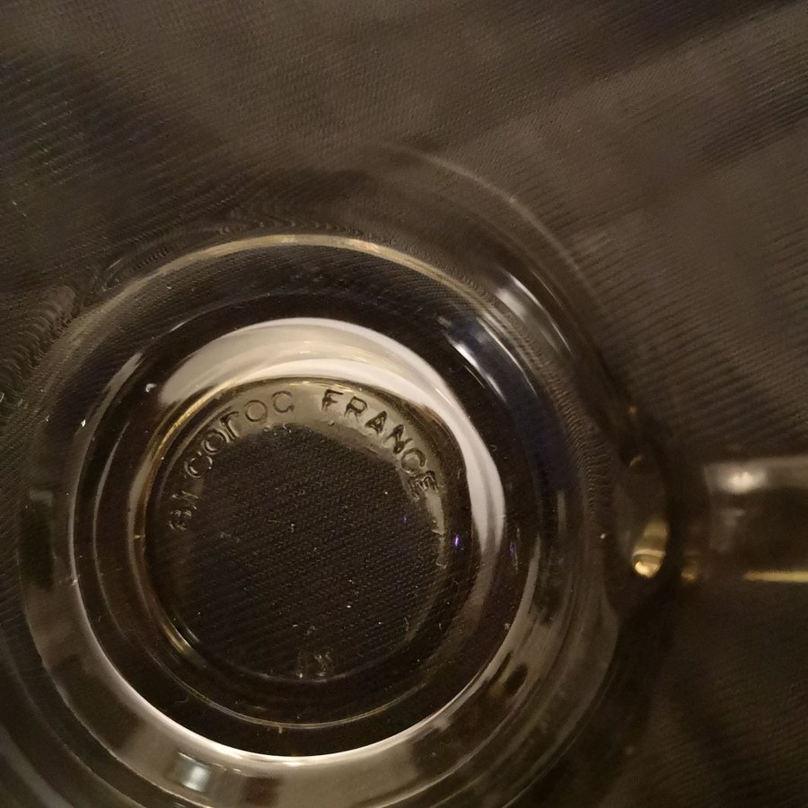 Mugg i grått glas från arcoroc france