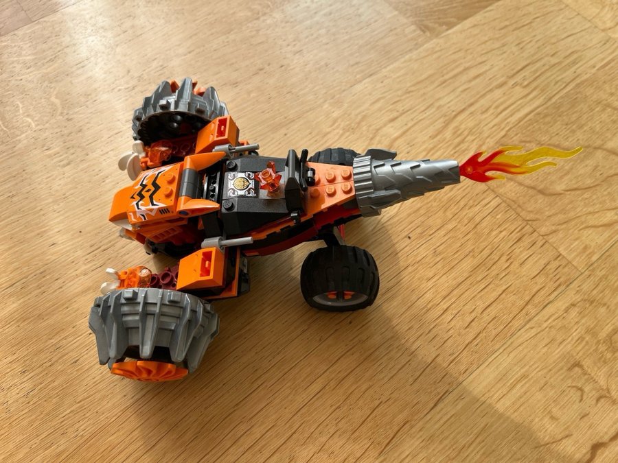 Lego 70222. Chima, Tormaks Flamattack