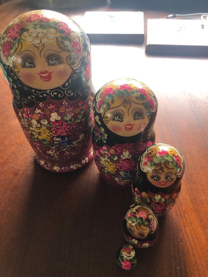 Russisk dukke Babushka / Matryoshka Dukke