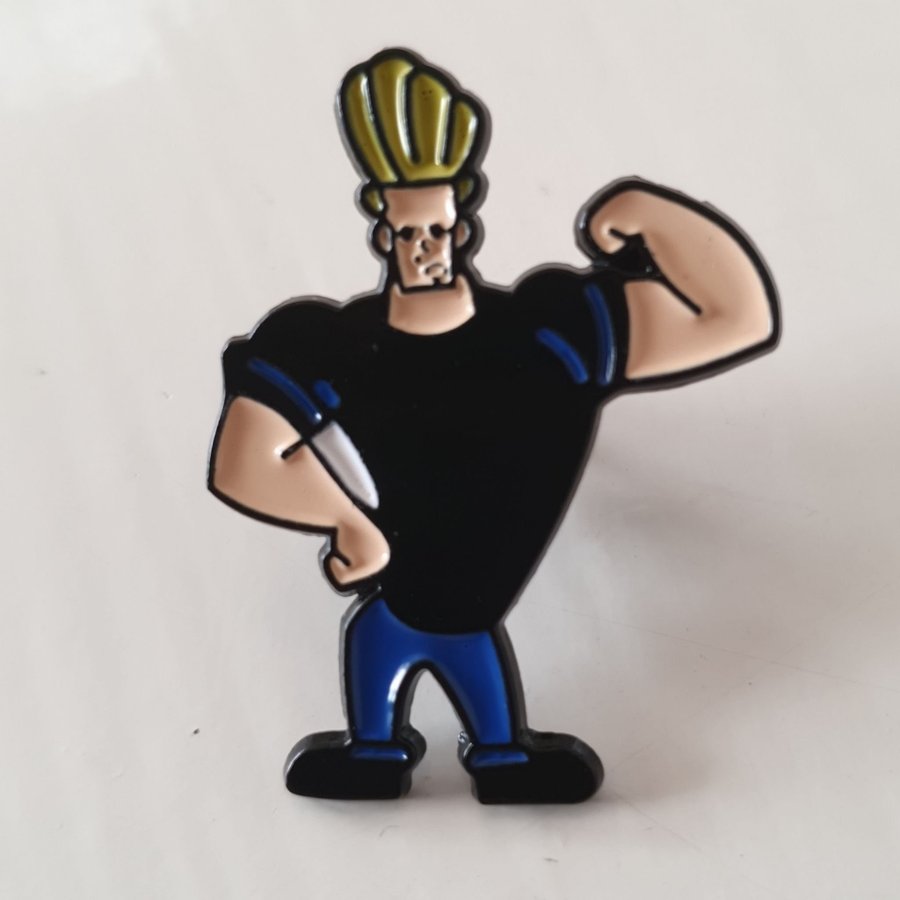 Johnny Bravo Pin nålmärke brosch Gym Muskler stark hår jeans t-shirt