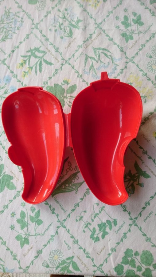 Tupperware Fruktfodral Röd Babuska Chili