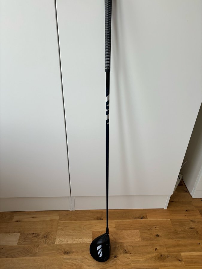 Titleist TSR3 driver med ventus skaft