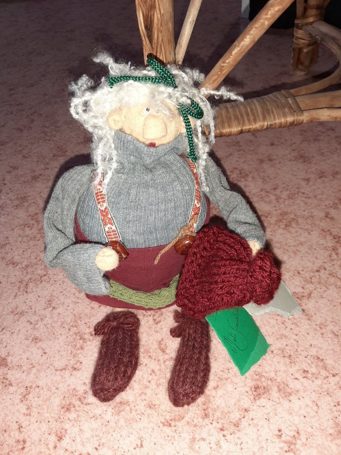 Troll eller Tomte- välj själv- i tyg- unikt egentillverkat hantverk!