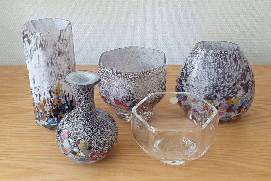 Set of 5 Glass Vases