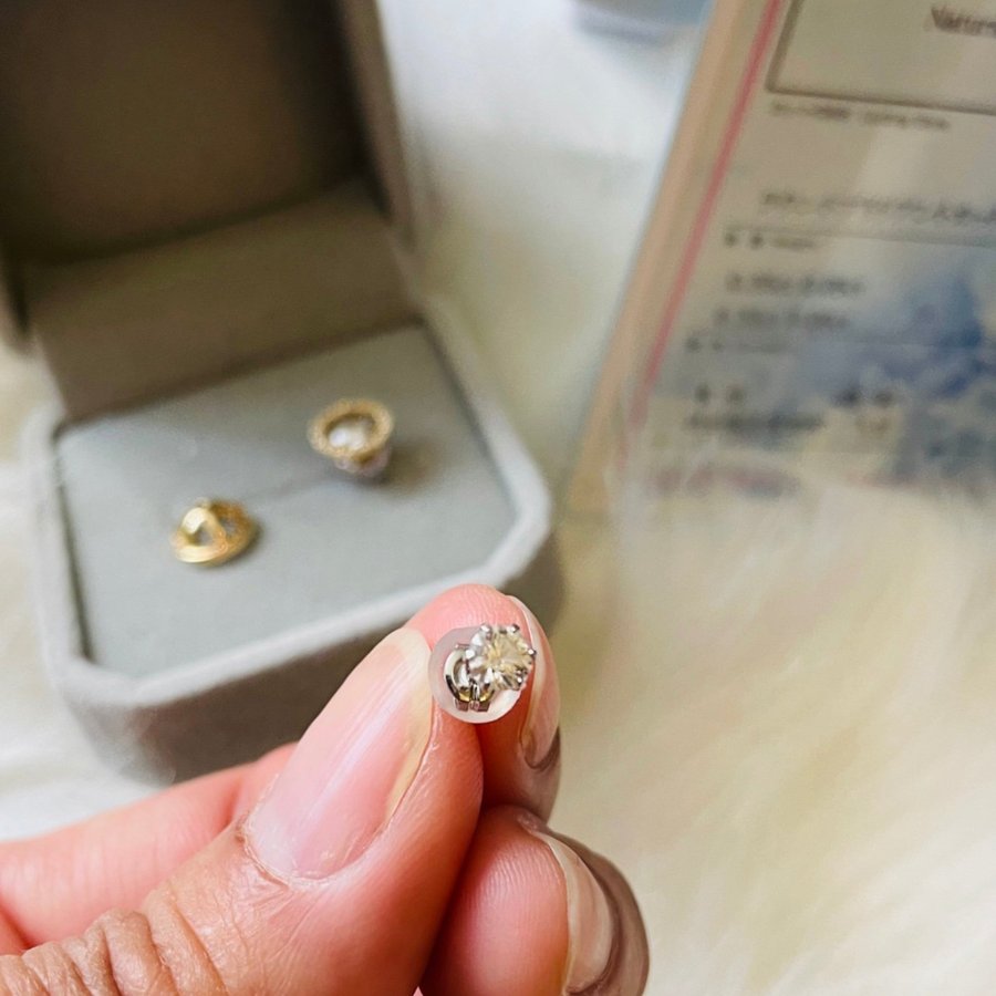 2in1 diamant örhängen i äkta 18k gulguld och vitguld!