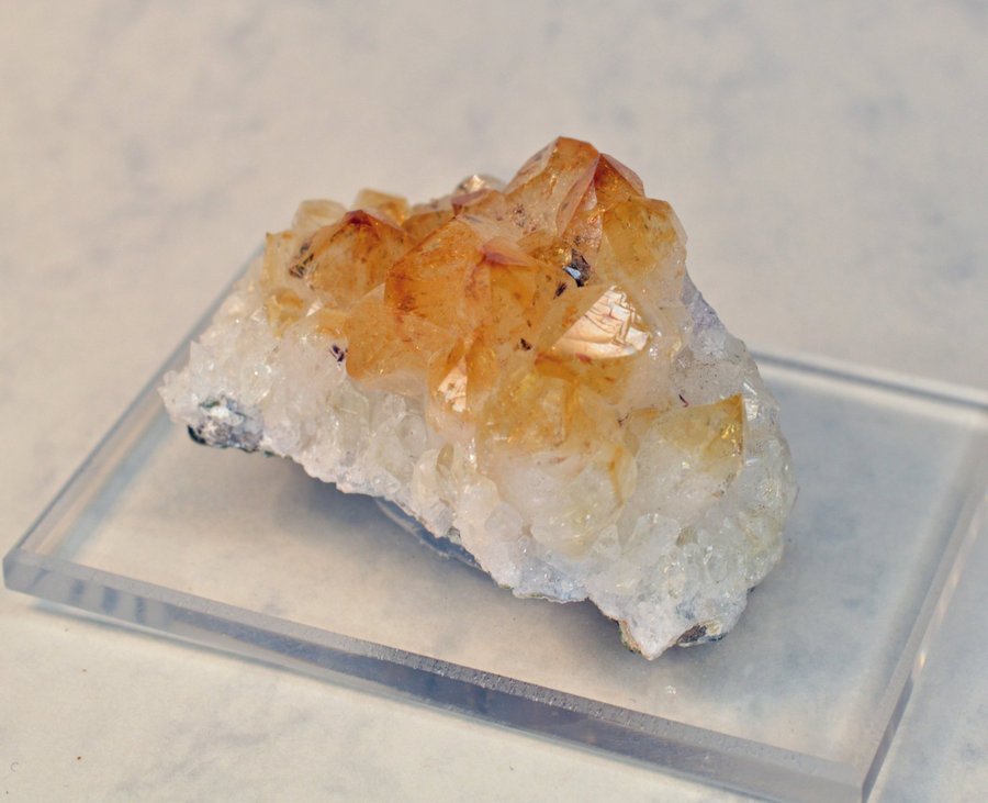 Citrin (Citrine of (burnt amethyst)