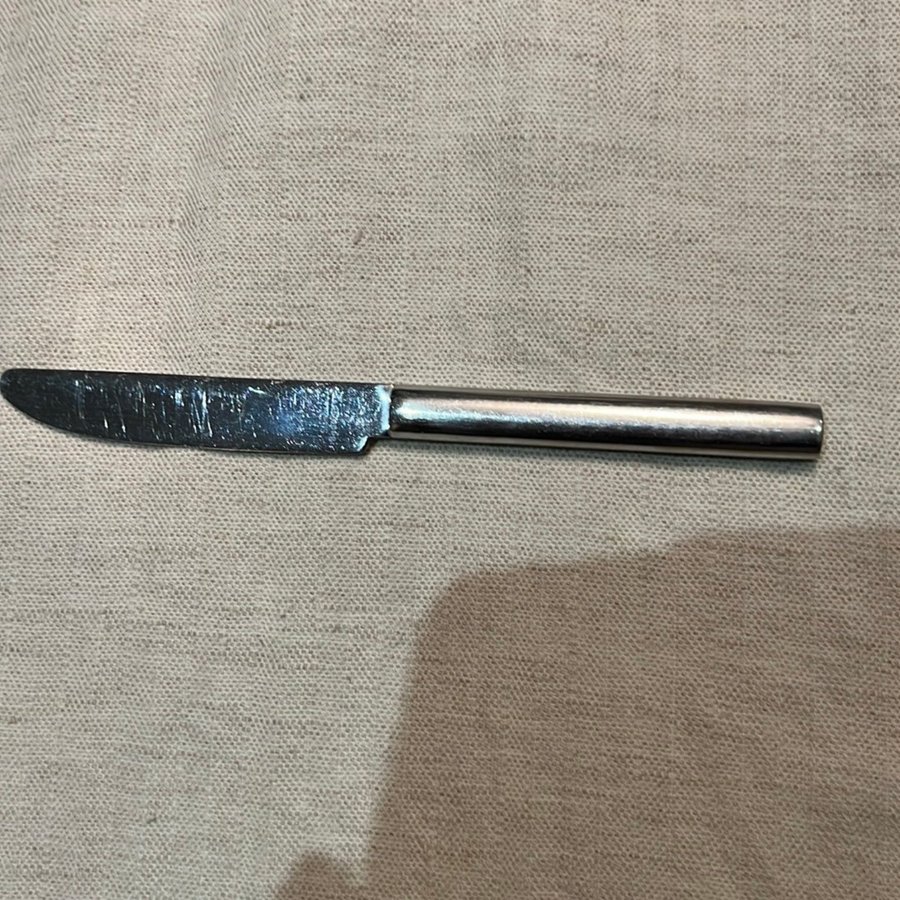 Boda Nova Oval Steel kniv Björnstjerna