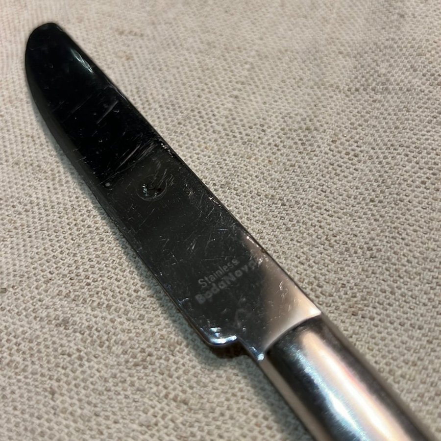 Boda Nova Oval Steel kniv Björnstjerna