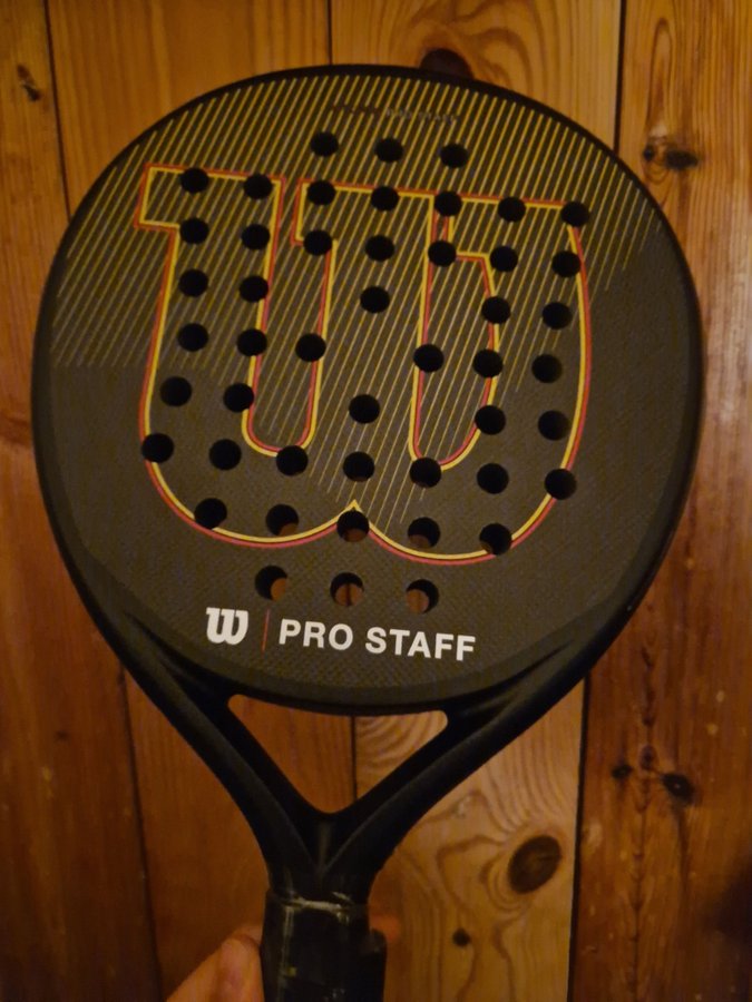 Wilson Pro Staff v2 Padel Racket