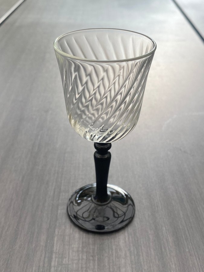 Åtta stycken Likörglas - Luminarc Onyx - Made in France