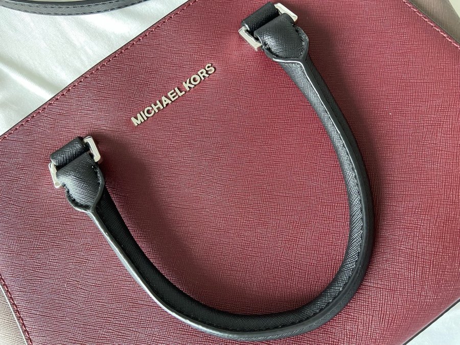 Michael Kors crossbody special edition väska