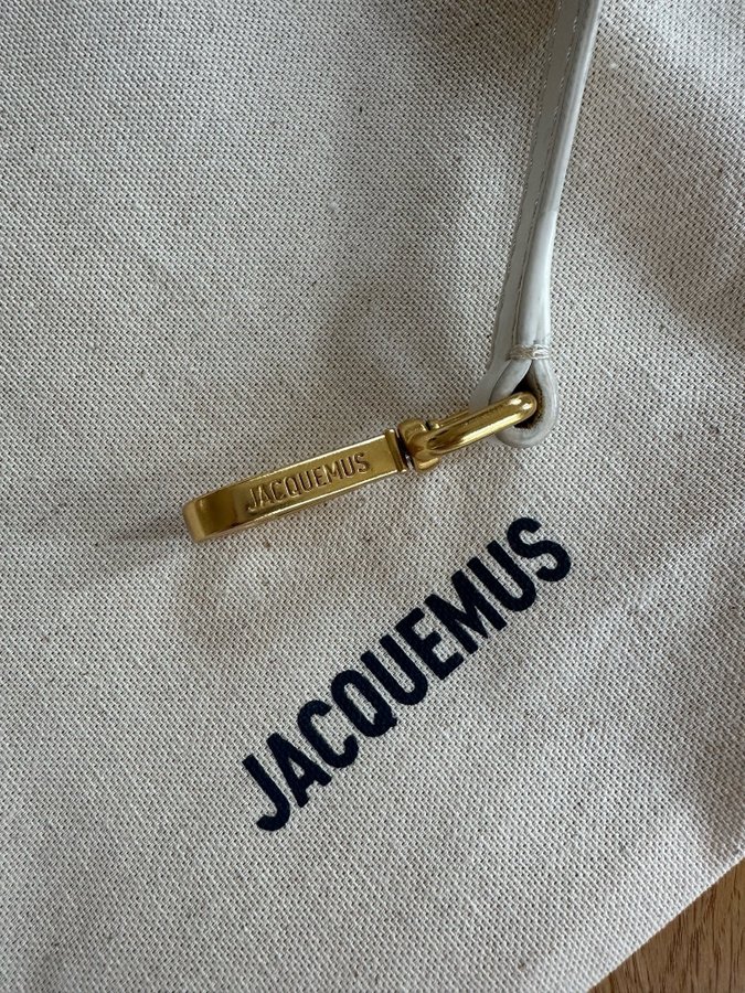 Jacquemus väska