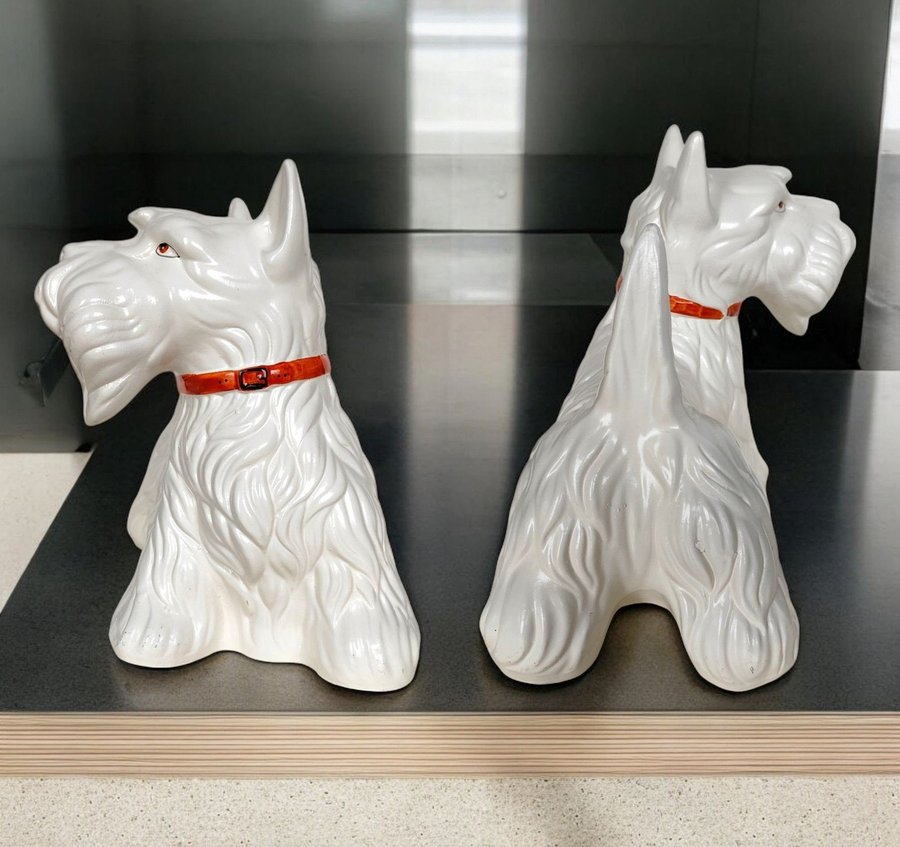 Stor vintage keramik staty av en skotsk terrier, White Skottland terrier