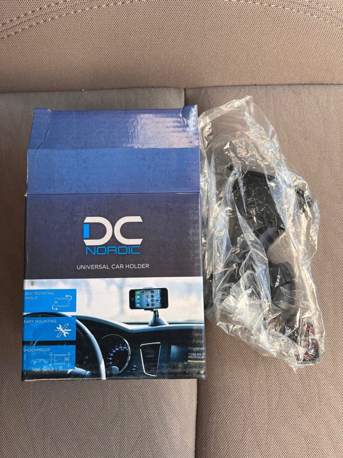 DC Nordic Universal Car Holder