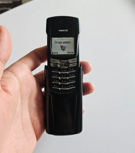 Nokia 8910i med farveskærm