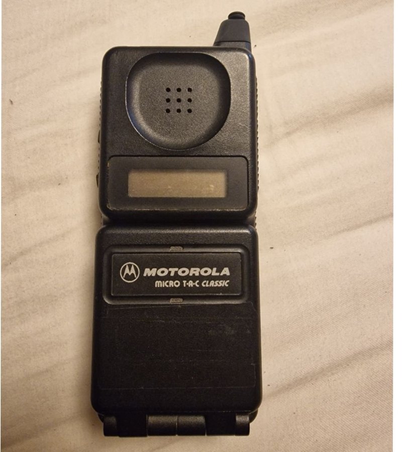 Motorola Micro TAC Classic