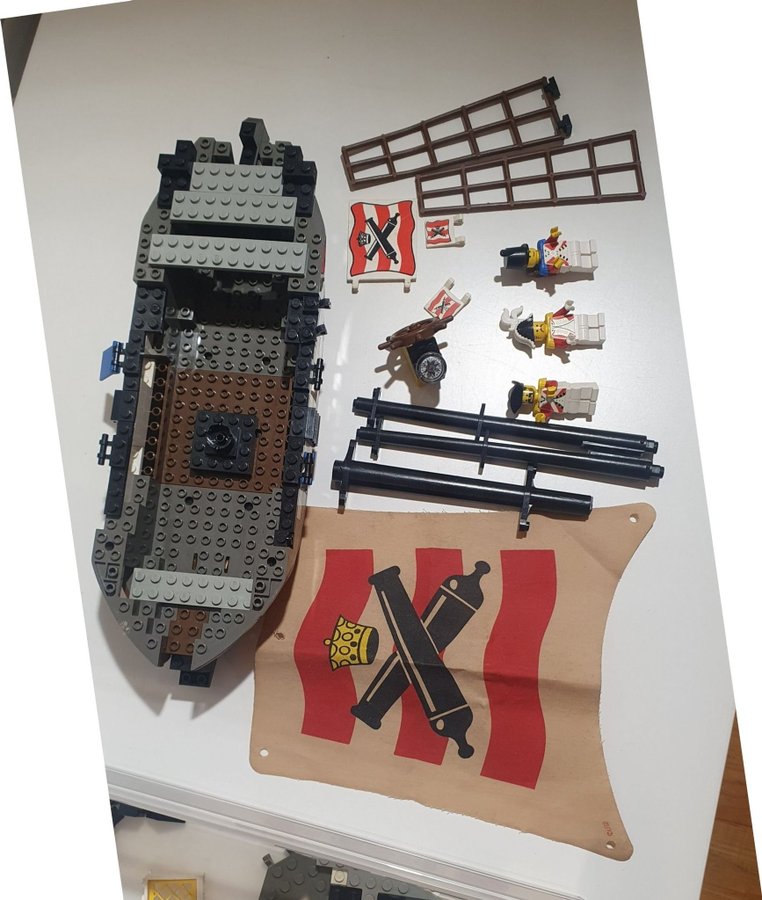 Lego 6271 imperial flagship