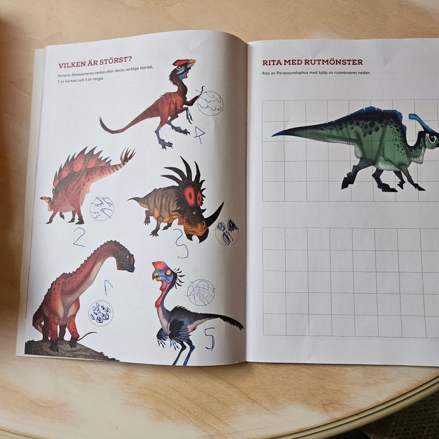 Pussel och pysselbok - Alla Tiders Dinosaurier